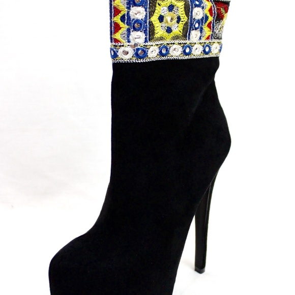 Embellished Suede Pointy Toe Platform Booties - Picture 3 of 5